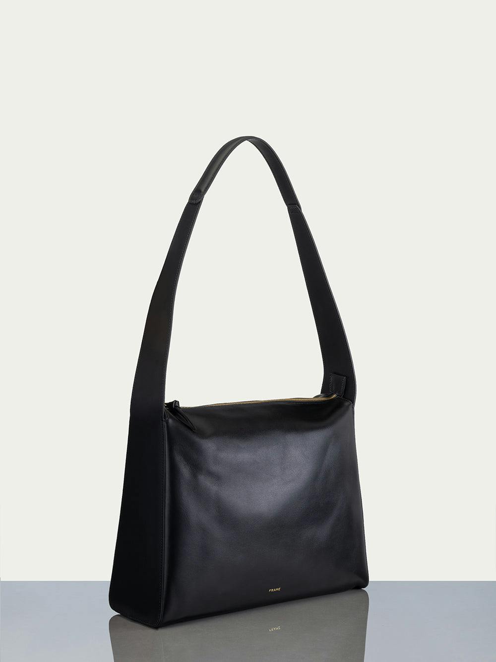 handbag side view alt:fit2